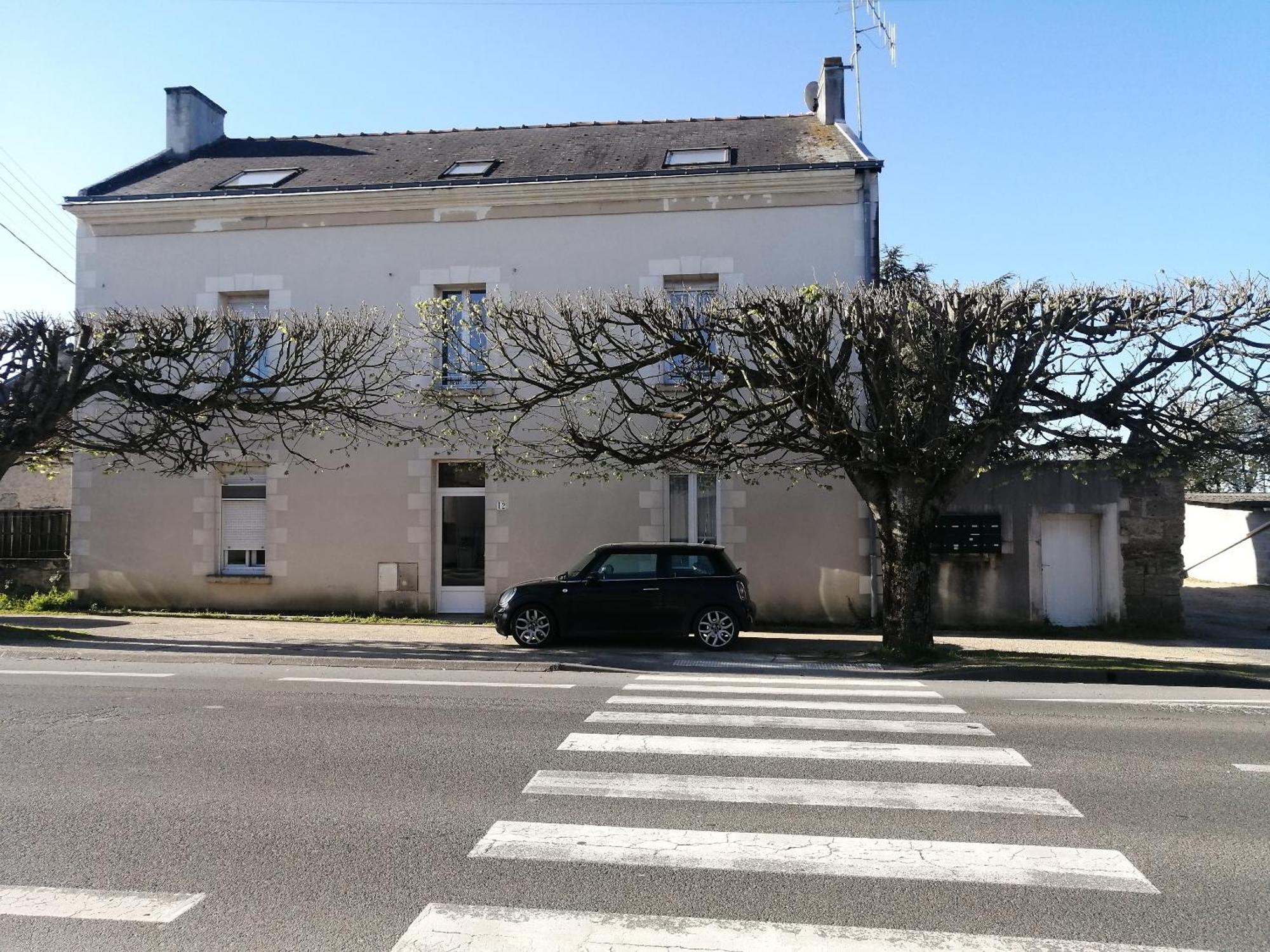 Appartement Climatise Avec Parking Prive A Doue La Fontaine Eksteriør billede